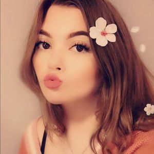 Meet your Posher, Brandi